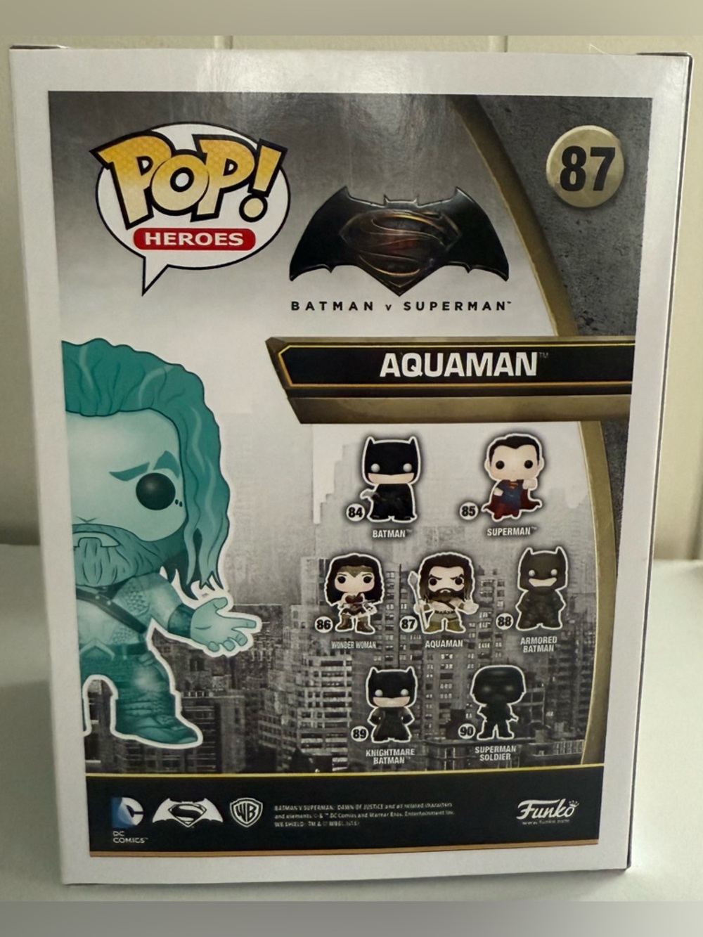 Funko Pop! Heroes Aquaman Teal Green Vinyl Figure (Hot Topic Exclusive) - Picture 2 of 6